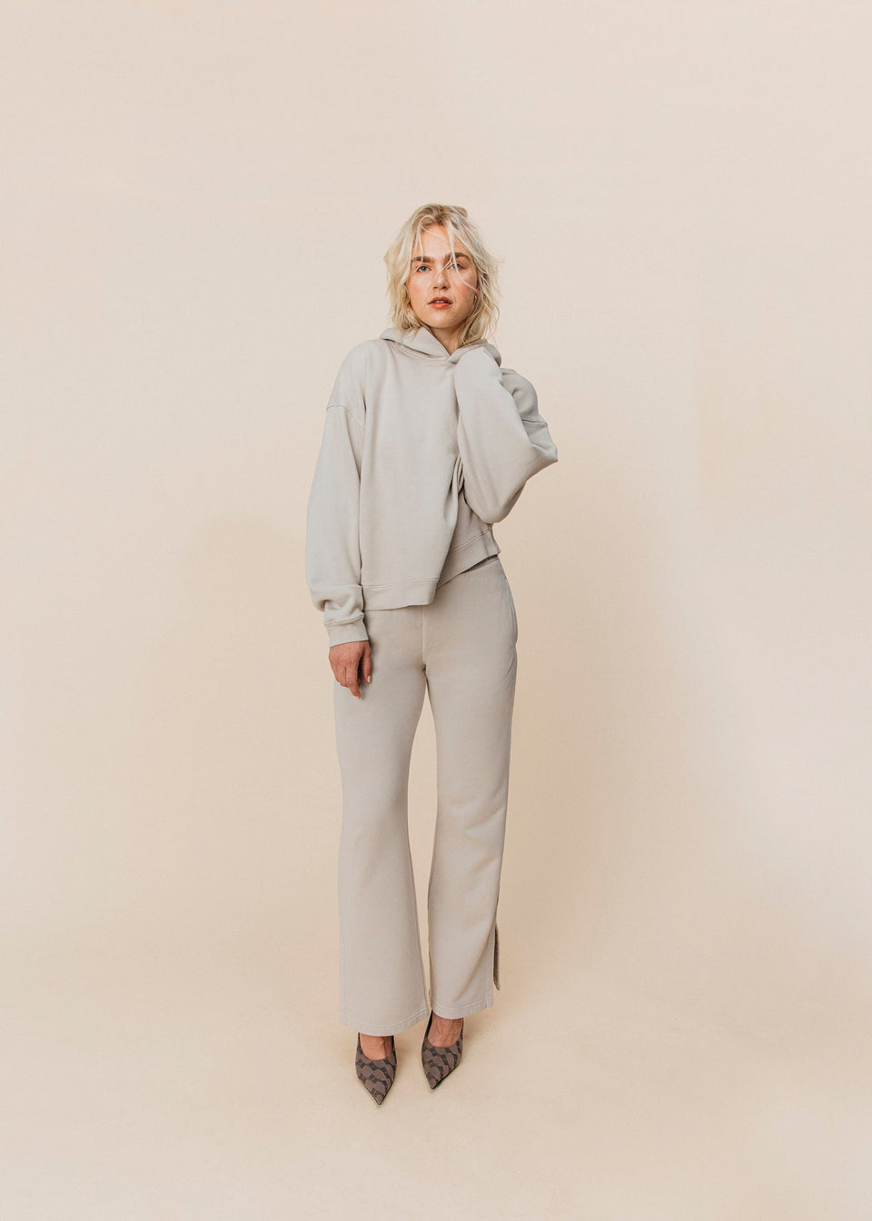 Flare Pant in Stone