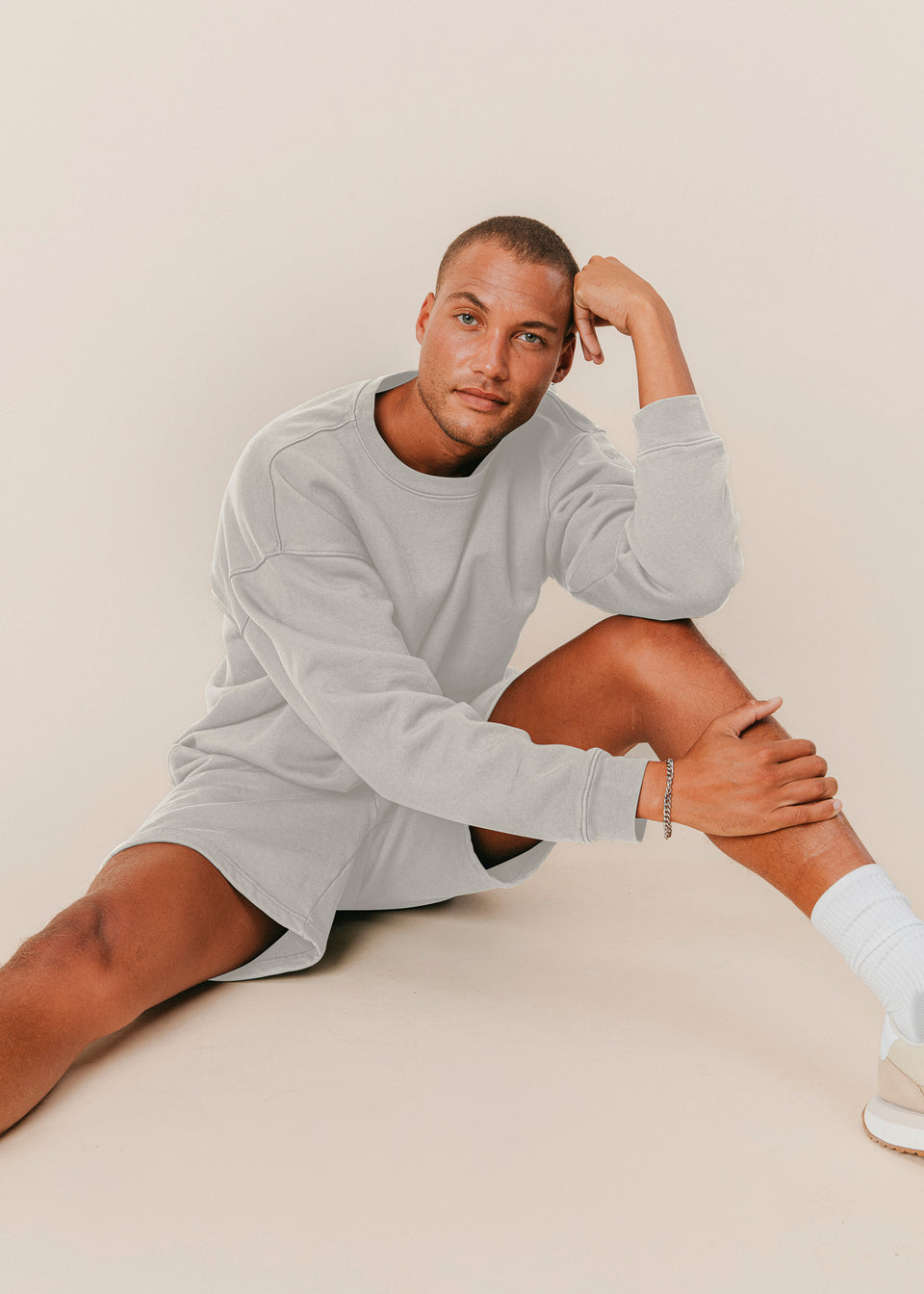 Everywhere Short in Stone