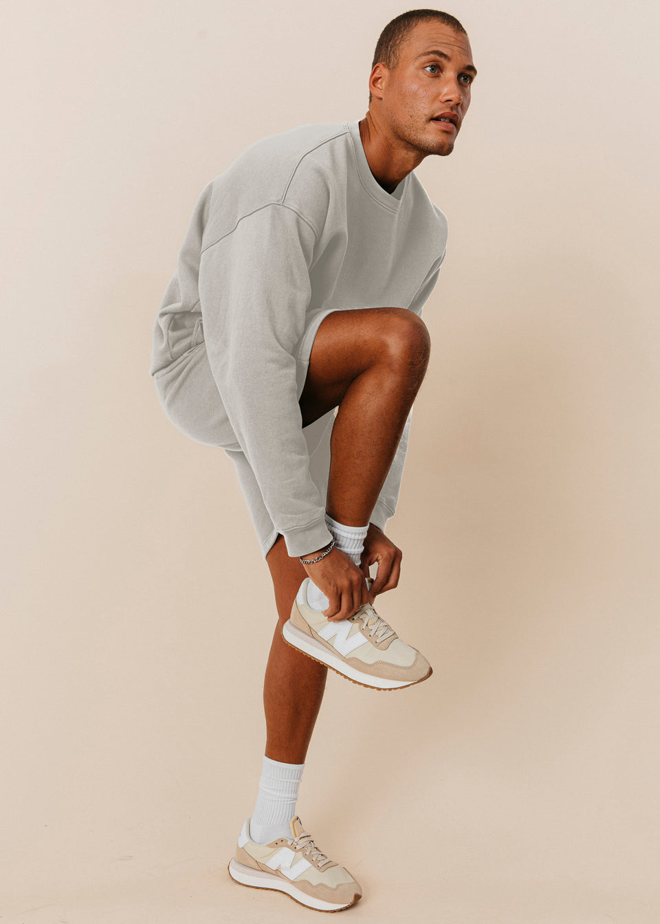 Everywhere Short in Stone