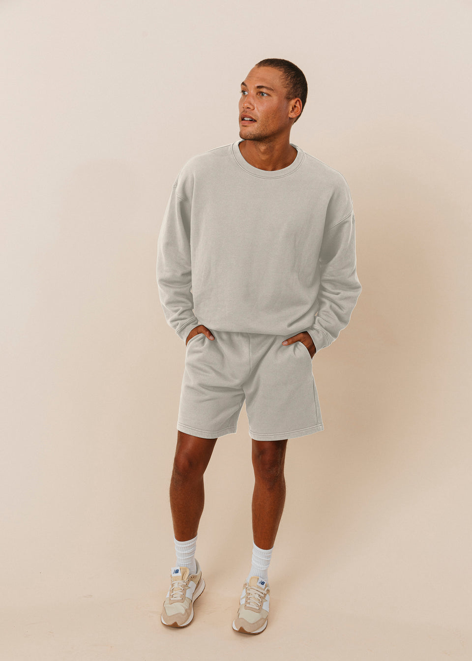 Everywhere Short in Stone