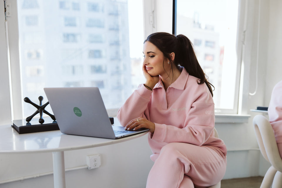 Corporate Natalie Out of Office Polo Crew in Blush