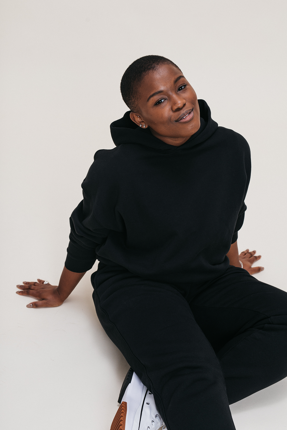 Oversized Hoodie in Black