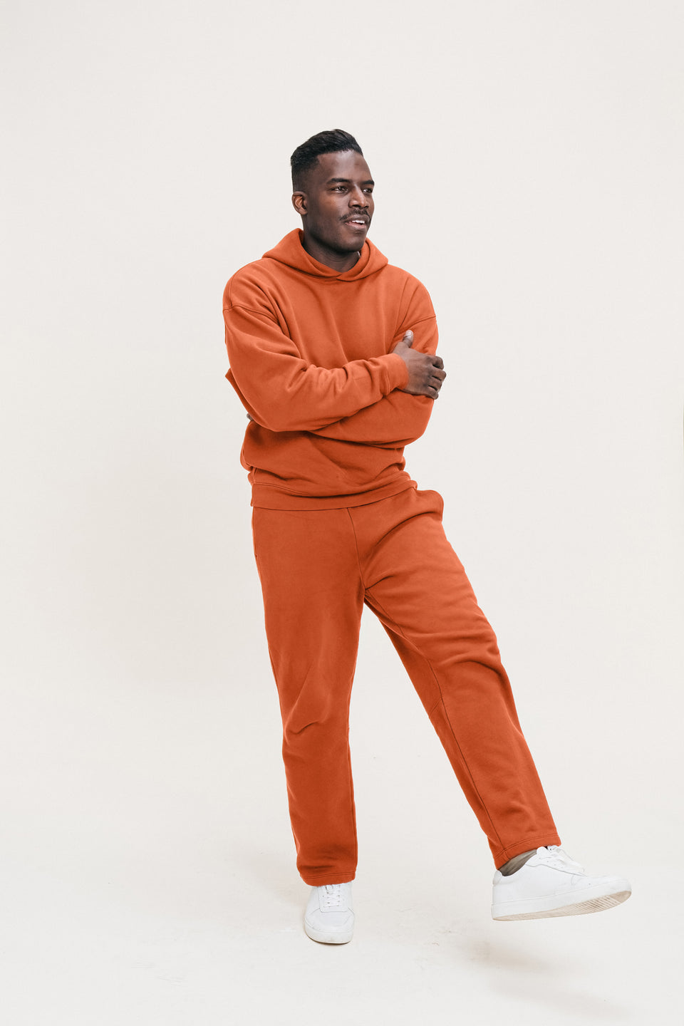 Oversized Hoodie in Negroni