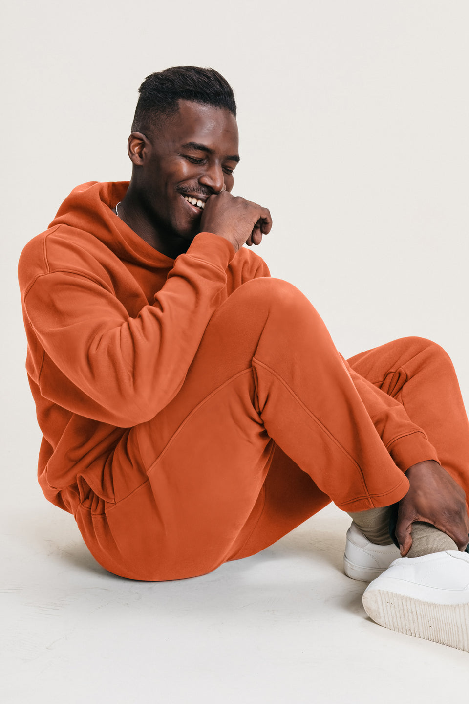 Oversized Hoodie in Negroni