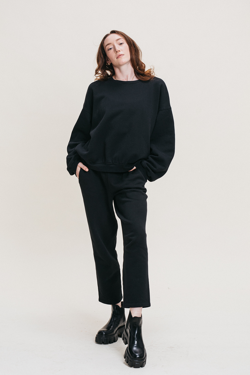 Cropped Pant in Black