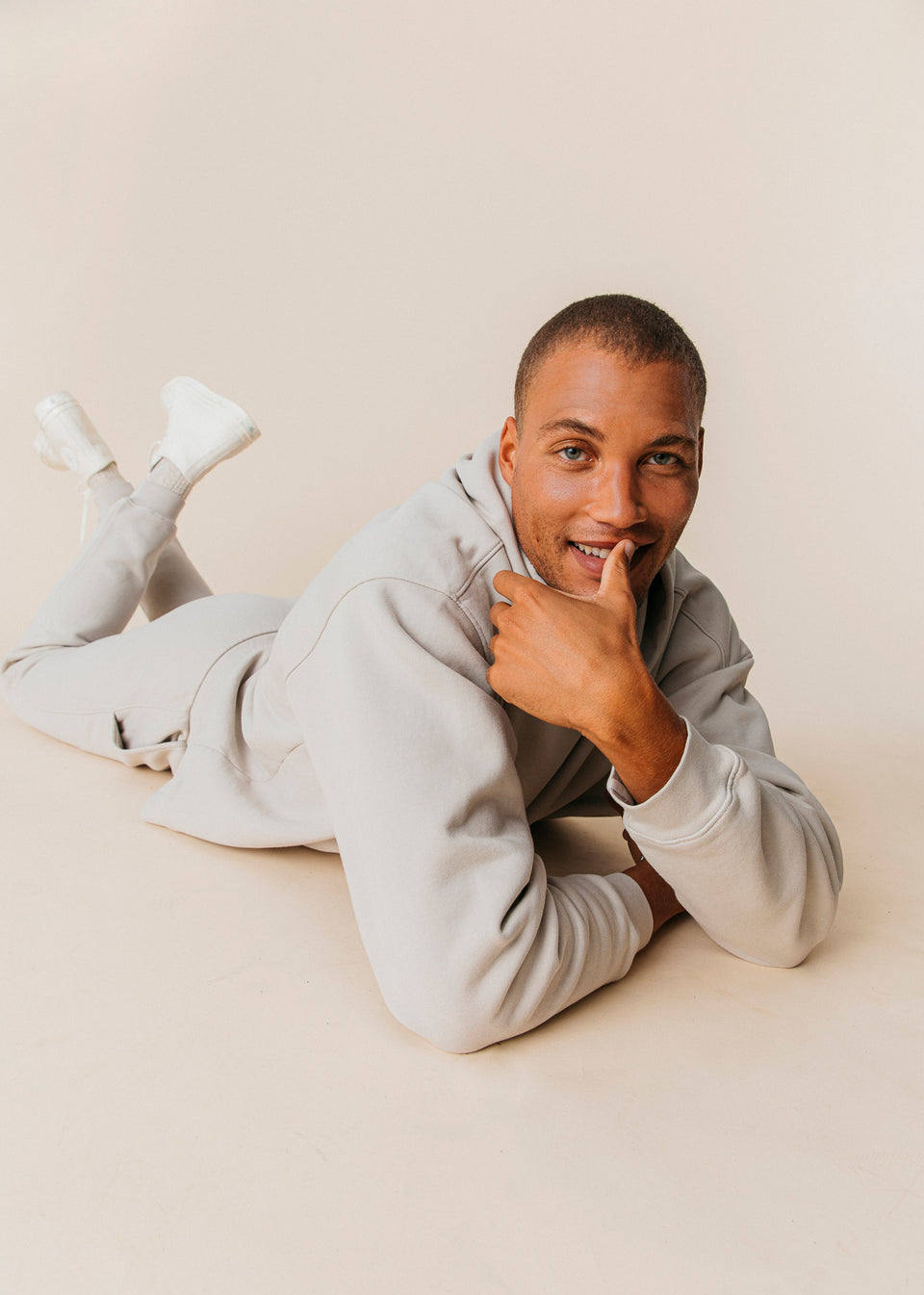 Oversized Hoodie in Stone