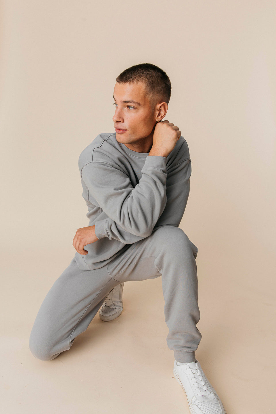 Everywhere Jogger in Ash