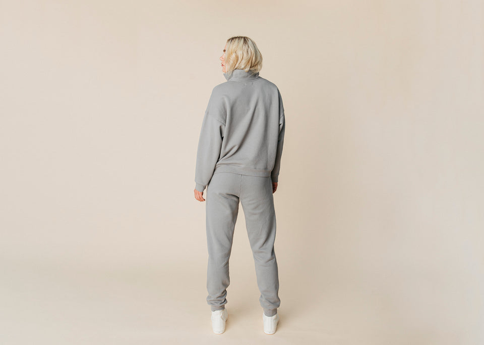 Everywhere Jogger in Ash