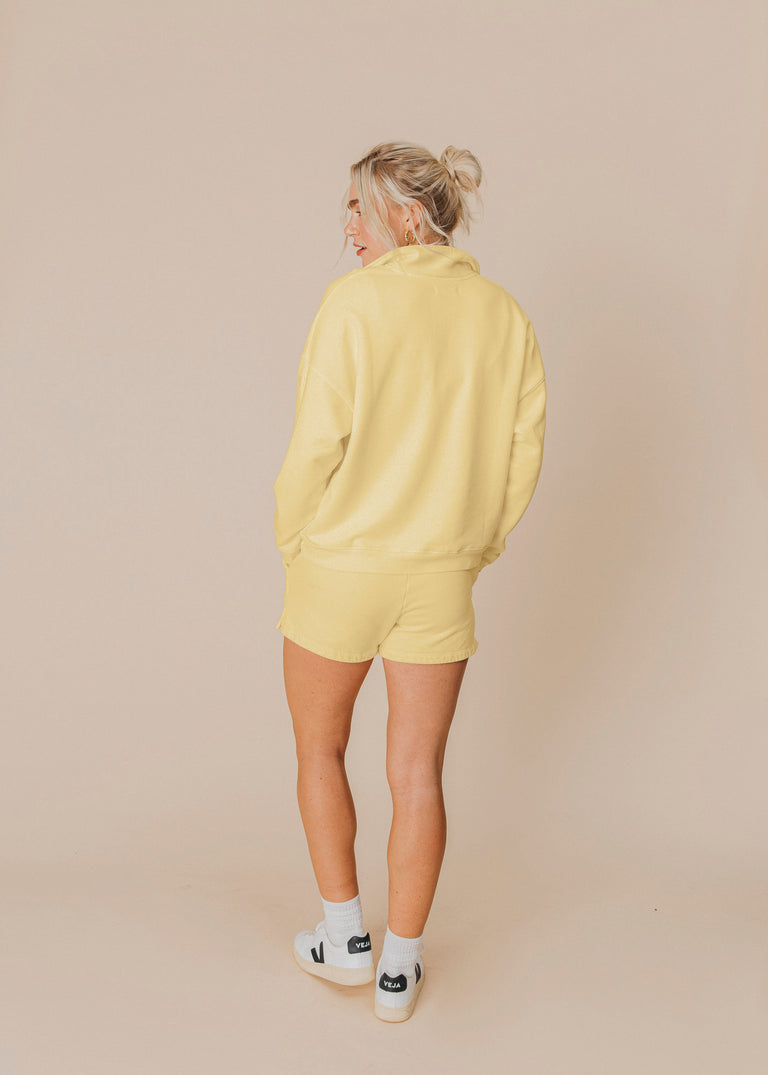 Everywhere Short in Zest