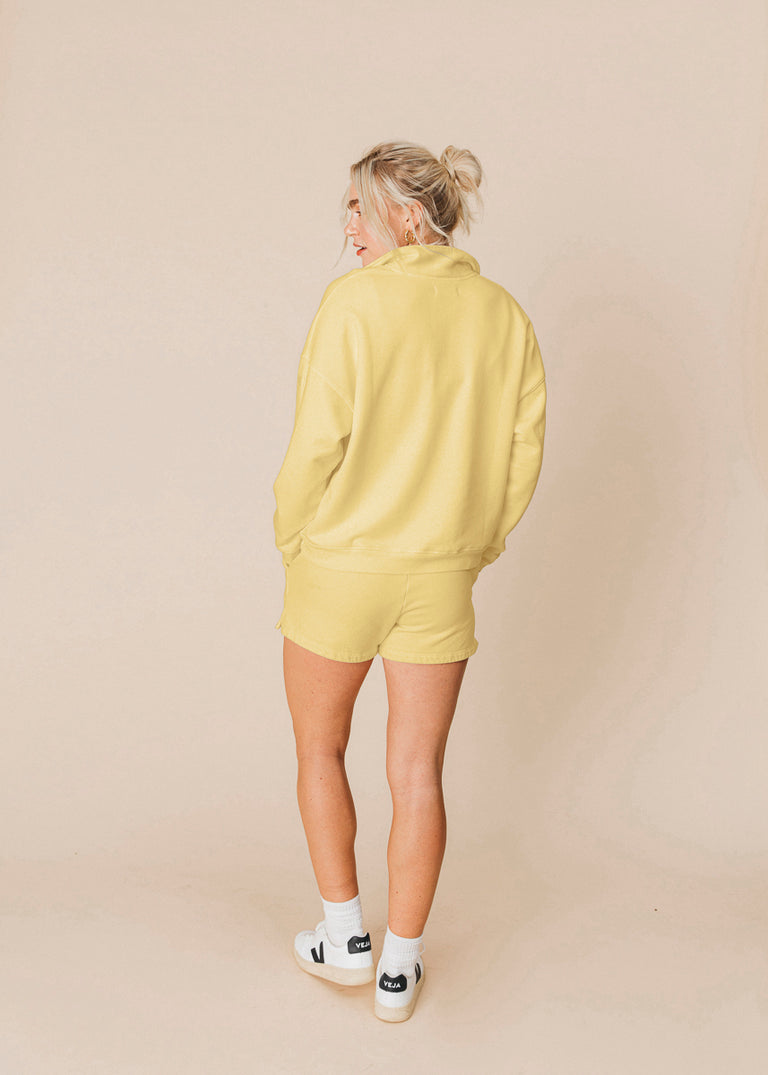 Everywhere Short in Zest