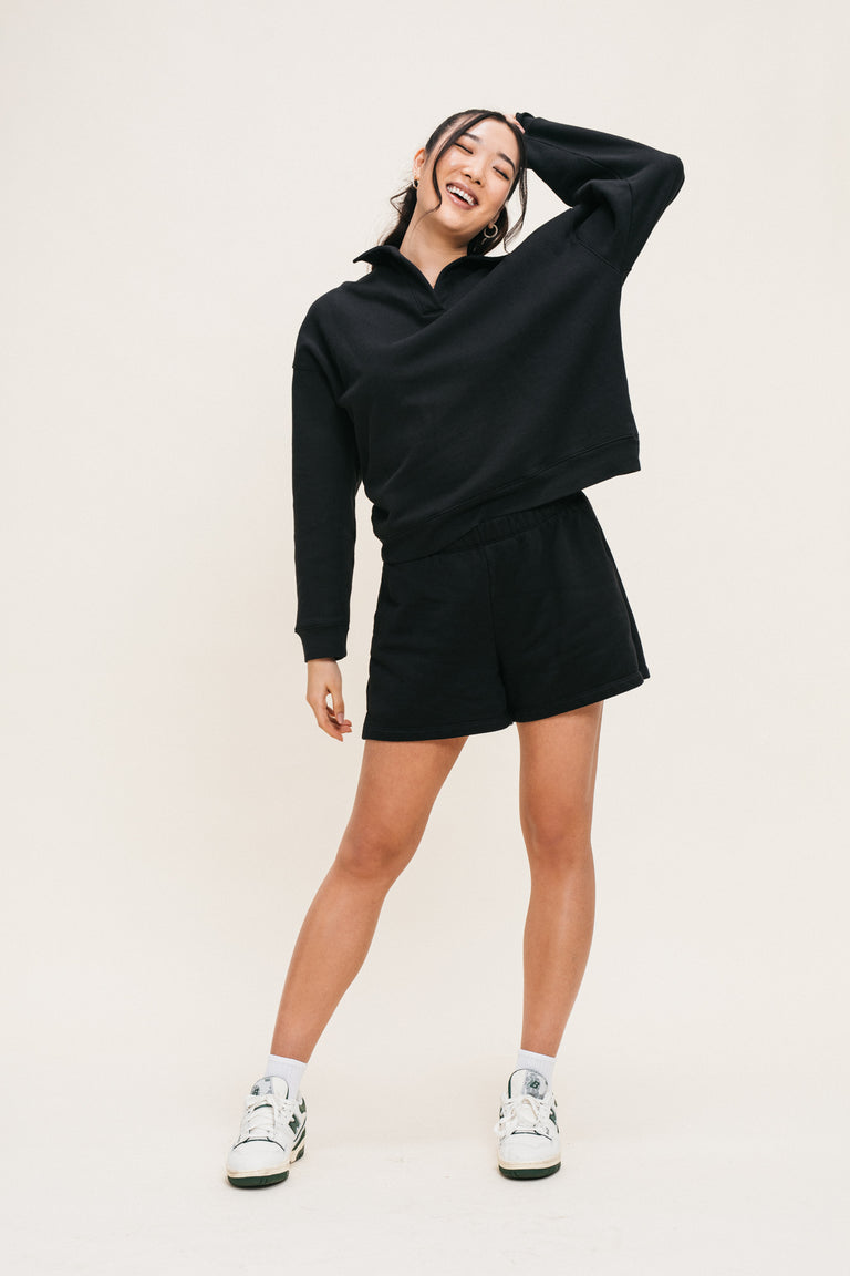 Everywhere Short in Black