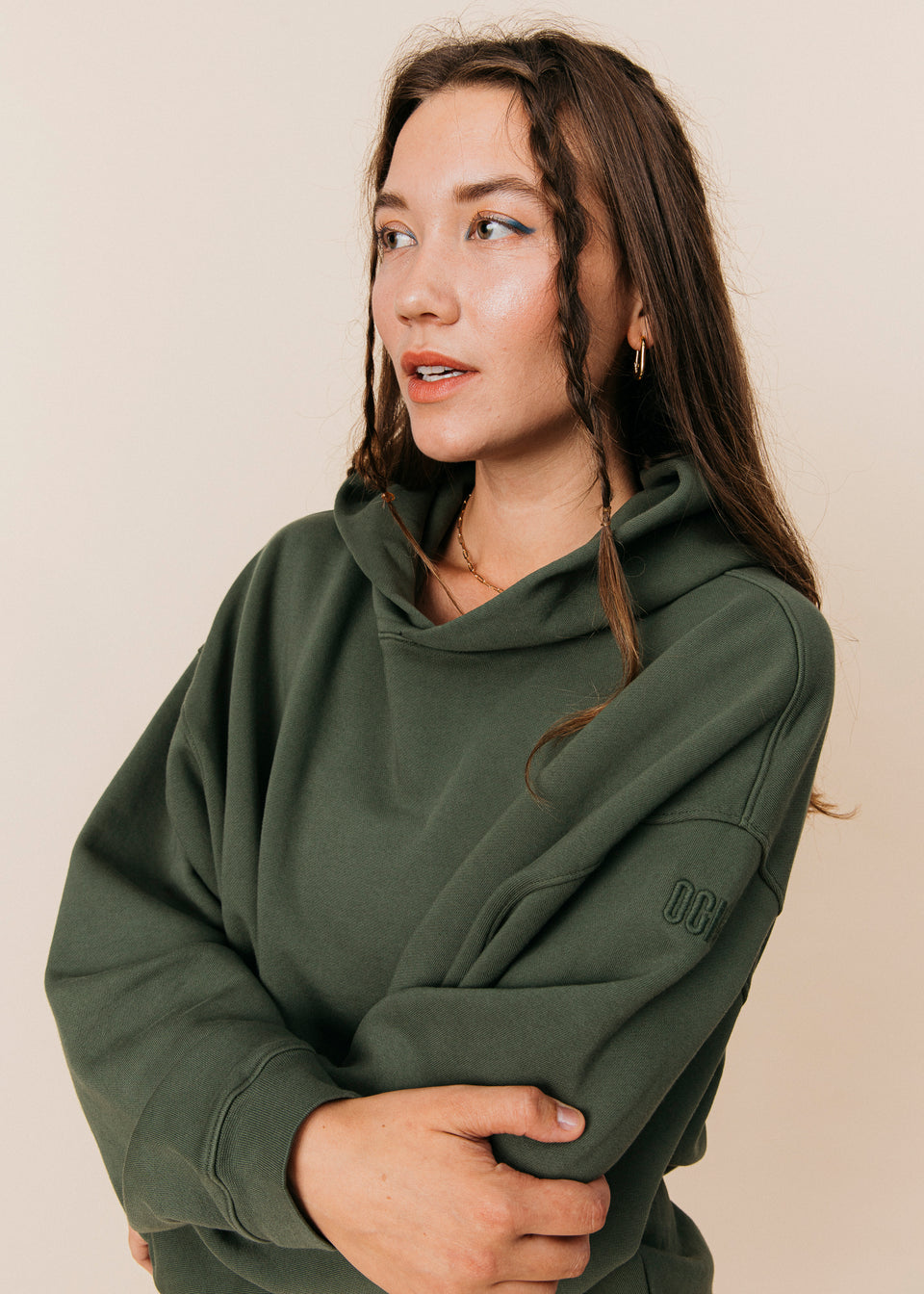 oversized hoodie in spruce – ocio